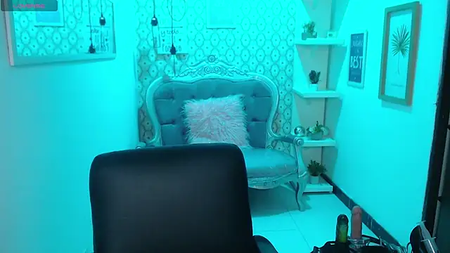 Snapshot of scarleth_blue chatting on March 5, 2025, 3:08 am scarleth blue online show from March 5, 2025, 3:08 am