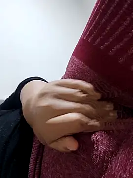 gabycita2 online show from October 10, 2025, 2:34 am