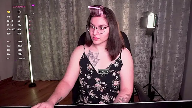 Hoot owl cb online show from February 22, 2026, 5:03 pm