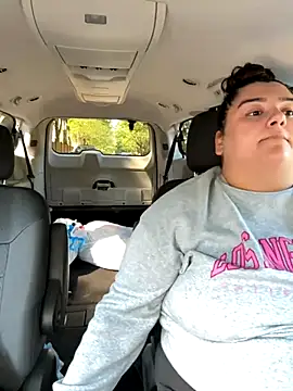 avarckssss online show from September 23, 2025, 7:21 pm