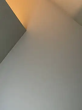 avarckssss online show from February 26, 2025, 6:37 pm