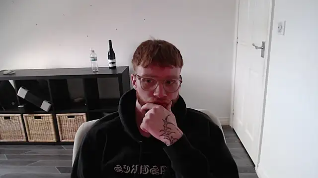 Snapshot of PrettyGinger chatting on December 14, 2024, 2:31 pm PrettyGinger online show from December 14, 2024, 2:31 pm