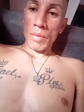 FlacoDani online show from April 3, 2026, 5:19 pm