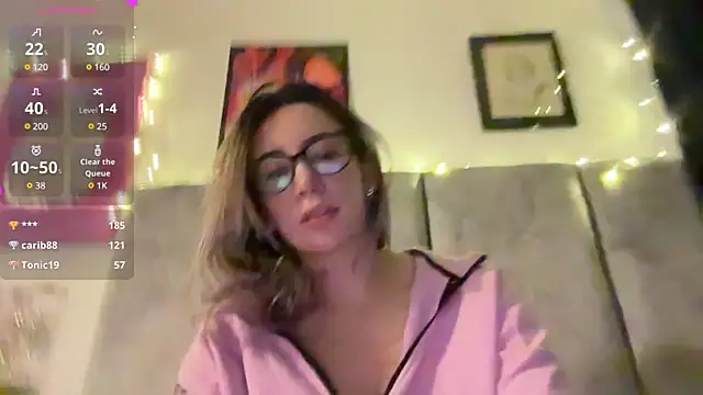 Gabby cruz  online show from December 14, 2024, 7:29 am