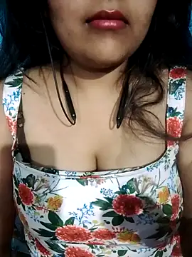 Love-Veronica online show from March 20, 2026, 5:58 pm