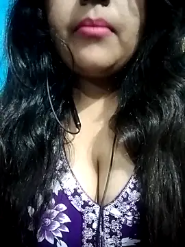 Snapshot of Love-Veronica chatting on February 23, 2026, 1:23 pm Love-Veronica online show from February 23, 2026, 1:23 pm