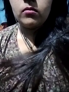Snapshot of Love-Veronica chatting on April 25, 2026, 1:41 pm Love-Veronica online show from April 25, 2026, 1:41 pm