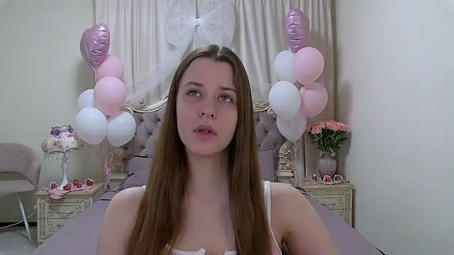 AgataAisitt online show from February 22, 2026, 5:43 am