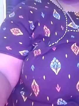 Sexy Radhikaa online show from February 24, 2026, 1:17 am