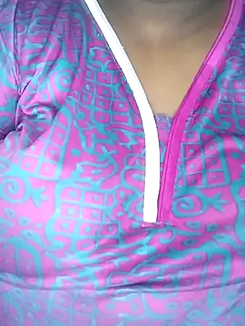 Sexy Radhikaa online show from March 13, 2026, 12:59 am