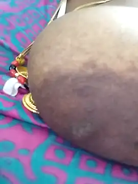 Sexy Radhikaa online show from December 4, 2025, 10:03 am