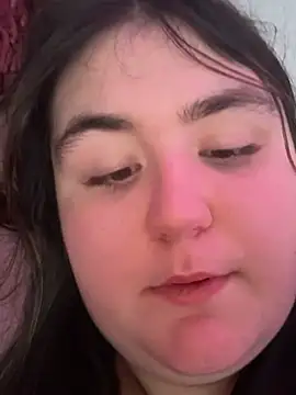 hotiee online show from February 2, 2025, 8:24 am