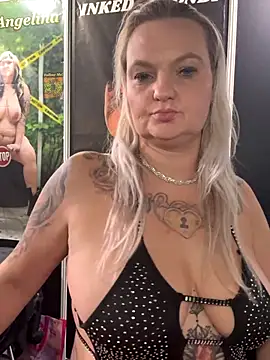 Inked blondi online show from September 25, 2025, 3:40 pm