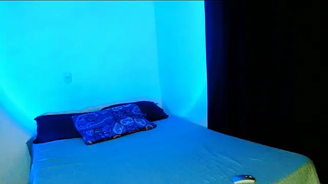 Snapshot of DollCam__ chatting on October 21, 2025, 11:26 pm DollCam online show from October 21, 2025, 11:26 pm