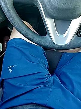 tula chyk online show from March 15, 2026, 9:22 pm