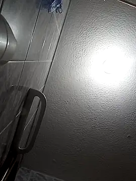 Naomy veracruz  online show from February 28, 2026, 10:26 am