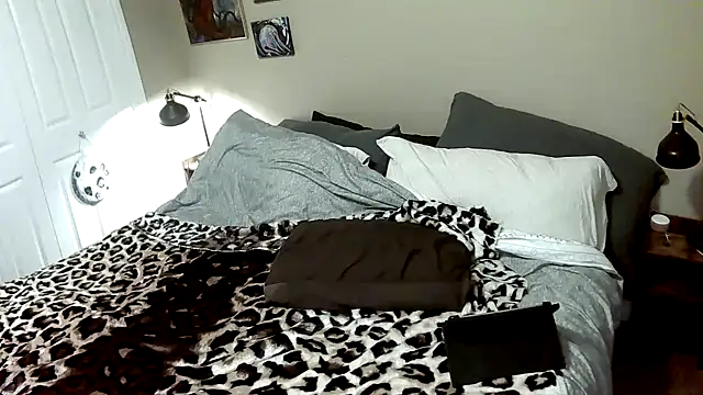 Snapshot of Fuckboy4public chatting on February 11, 2025, 9:41 am Fuckboy4public online show from February 11, 2025, 9:41 am