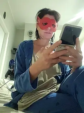 Vagabondainnamorata online show from November 12, 2025, 5:11 am