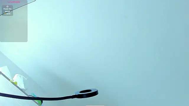 AngelBennet  online show from December 18, 2025, 10:24 pm