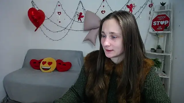 MichelLeee online show from February 9, 2026, 12:36 pm