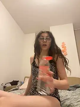 Snapshot of badlills201 chatting on February 20, 2025, 5:20 pm badlills201 online show from February 20, 2025, 5:20 pm