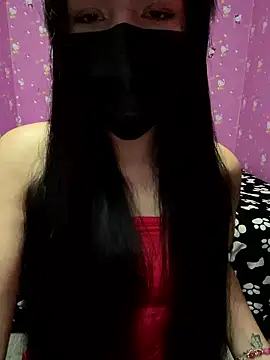 Snapshot of Velyn_18 chatting on January 10, 2026, 2:40 am Velyn 18 online show from January 10, 2026, 2:40 am