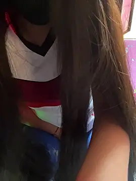 Snapshot of Velyn_18 chatting on February 22, 2026, 3:35 pm Velyn 18 online show from February 22, 2026, 3:35 pm