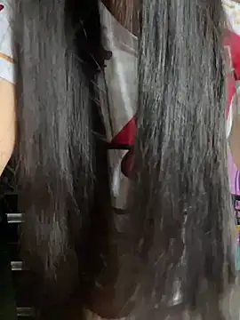 Snapshot of Velyn_18 chatting on February 22, 2026, 2:25 am Velyn 18 online show from February 22, 2026, 2:25 am