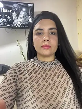 Leyna Kenet online show from October 24, 2025, 2:49 pm