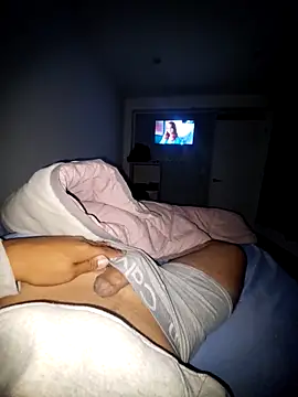 Carlosescor online show from December 4, 2024, 4:26 am