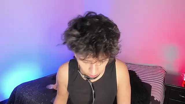 juandaaap online show from November 22, 2025, 4:33 am