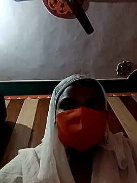 Snapshot of Scheme_SS chatting on March 7, 2025, 4:00 pm Scheme SS online show from March 7, 2025, 4:00 pm