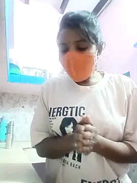 Snapshot of Scheme_SS chatting on January 6, 2026, 5:39 pm Scheme SS online show from January 6, 2026, 5:39 pm