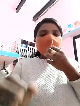 Snapshot of Scheme_SS chatting on January 14, 2026, 11:03 am Scheme SS online show from January 14, 2026, 11:03 am