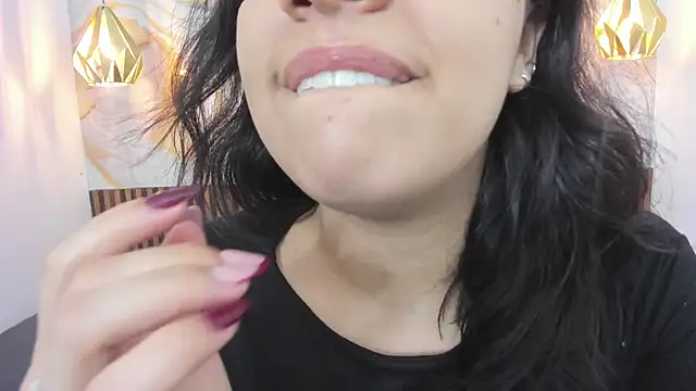 MelissaGilll online show from November 13, 2025, 7:29 pm