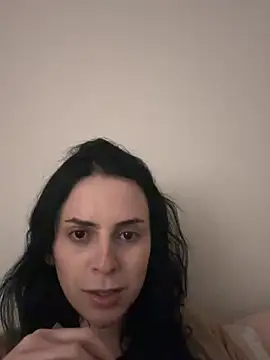 Snapshot of Morguisssz chatting on June 3, 2026, 4:46 am Morguisssz online show from June 3, 2026, 4:46 am