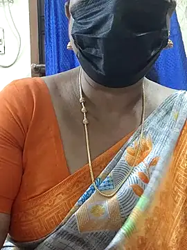 Snapshot of rekha_naier chatting on July 23, 2026, 5:20 pm rekha naier online show from July 23, 2026, 5:20 pm