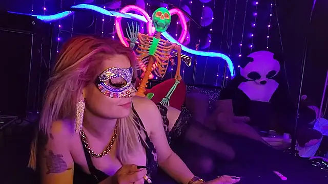 anonymouszN online show from September 14, 2025, 8:09 pm