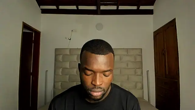 Snapshot of Dylan_Taylor chatting on March 1, 2026, 2:44 am Dylan Taylor online show from March 1, 2026, 2:44 am