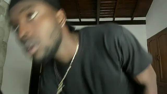 Snapshot of Dylan_Taylor chatting on February 12, 2026, 3:17 am Dylan Taylor online show from February 12, 2026, 3:17 am