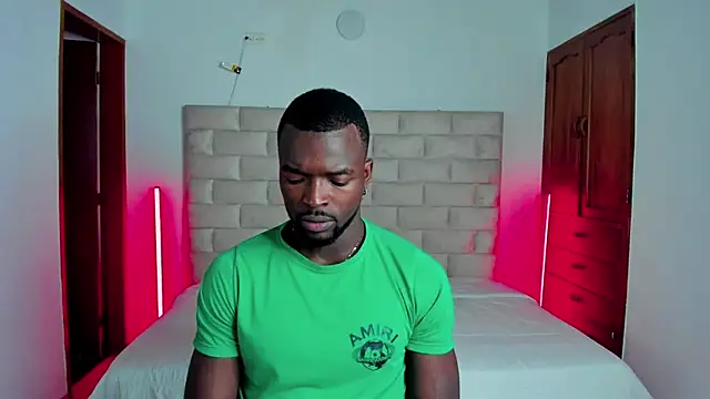 Dylan Taylor online show from December 15, 2025, 12:55 pm