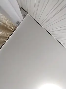 Lorrain Dorrie online show from November 27, 2025, 6:03 am