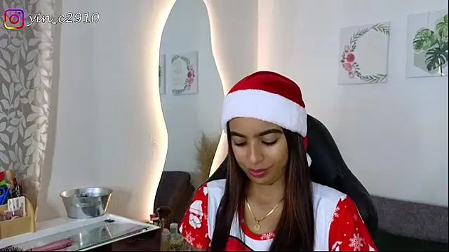 Snapshot of _sweetandreaa_ chatting on December 25, 2024, 5:16 am sweetandreaa online show from December 25, 2024, 5:16 am