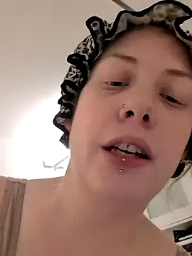 Twitchtheclownn online show from February 17, 2026, 12:52 am