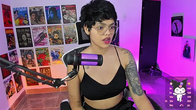 Snapshot of gooddess_isis chatting on December 18, 2025, 7:35 am gooddess isis online show from December 18, 2025, 7:35 am