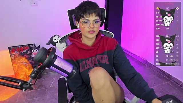 Snapshot of gooddess_isis chatting on November 21, 2025, 10:25 am gooddess isis online show from November 21, 2025, 10:25 am