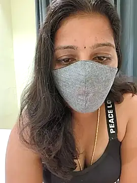 Tamil Shalini Lustyy online show from November 29, 2025, 12:44 am