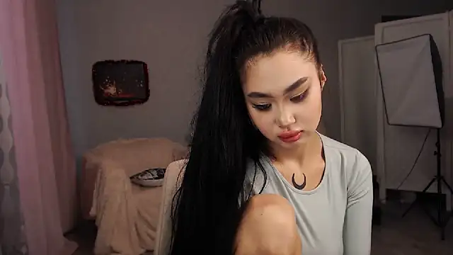 NamiLoveRoom online show from December 21, 2024, 5:47 am