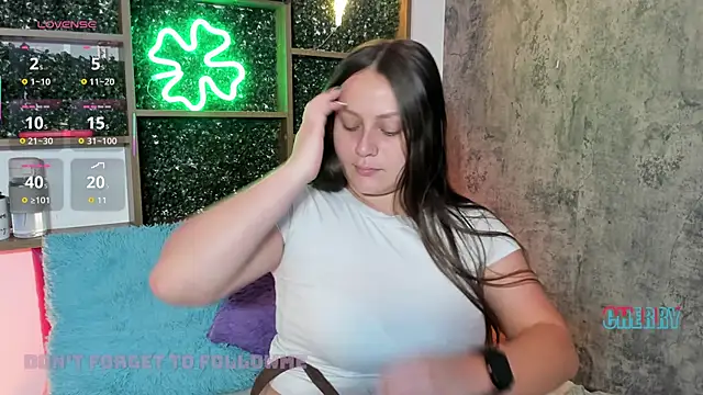 cherry coper online show from October 27, 2025, 12:50 pm