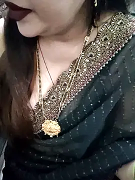 Mayuri77 online show from February 7, 2026, 5:04 am